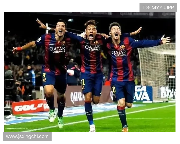 全球足球明星风采简介与成就概览让你了解他们的传奇故事与球场魅力 全球足球明星风采简介与成就概览让你了解他们的传奇故事与球场魅力