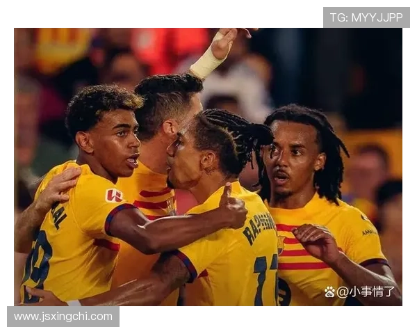 巴西足球明星球迷热情支持球队展现独特文化与激情 巴西足球明星球迷热情支持球队展现独特文化与激情