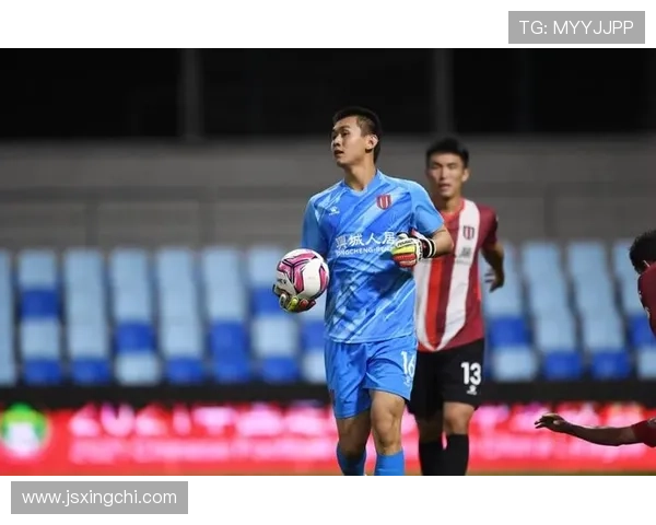 成都篮球队在城市联赛中以87分高居积分榜首位展现强劲实力 成都篮球队在城市联赛中以87分高居积分榜首位展现强劲实力