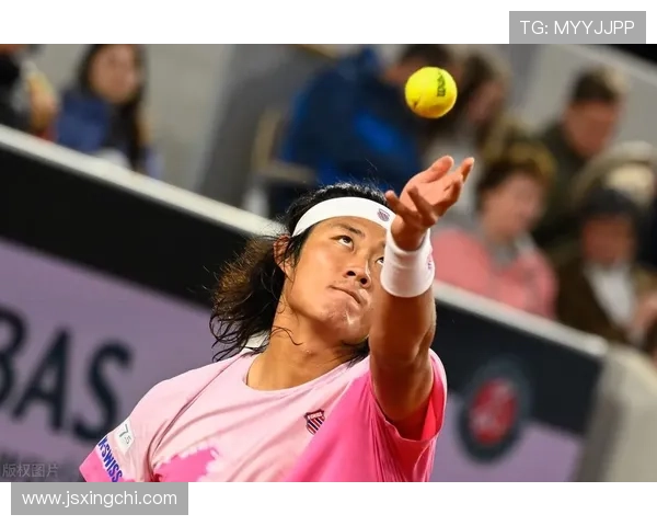 武汉羽毛球队以67分稳居大满贯积分榜首位展现强劲实力 武汉羽毛球队以67分稳居大满贯积分榜首位展现强劲实力