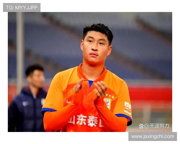 足球明星在比赛中意外露鸟撒尿引发热议球迷反应各异成社交媒体热门话题 足球明星在比赛中意外露鸟撒尿引发热议球迷反应各异成社交媒体热门话题