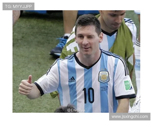 足球明星自来卷盘点他们的卷发造型如何影响了赛场风格 足球明星自来卷盘点他们的卷发造型如何影响了赛场风格