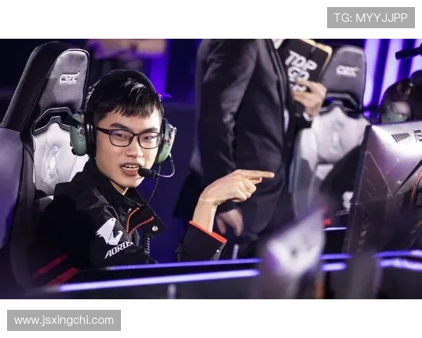 南京篮球队在洲际杯积分榜中以83分稳居第一名展现强劲实力 南京篮球队在洲际杯积分榜中以83分稳居第一名展现强劲实力